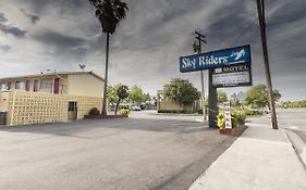 Sky Riders Motel Sacramento Ca